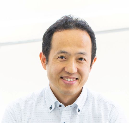 片山量平